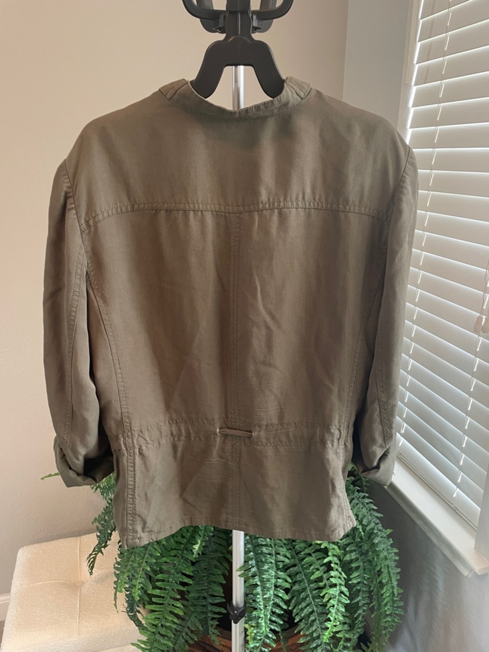 White House Black Market Olive Safari Shirt/Jacket with Drawstring Waist - Picture 7 of 7